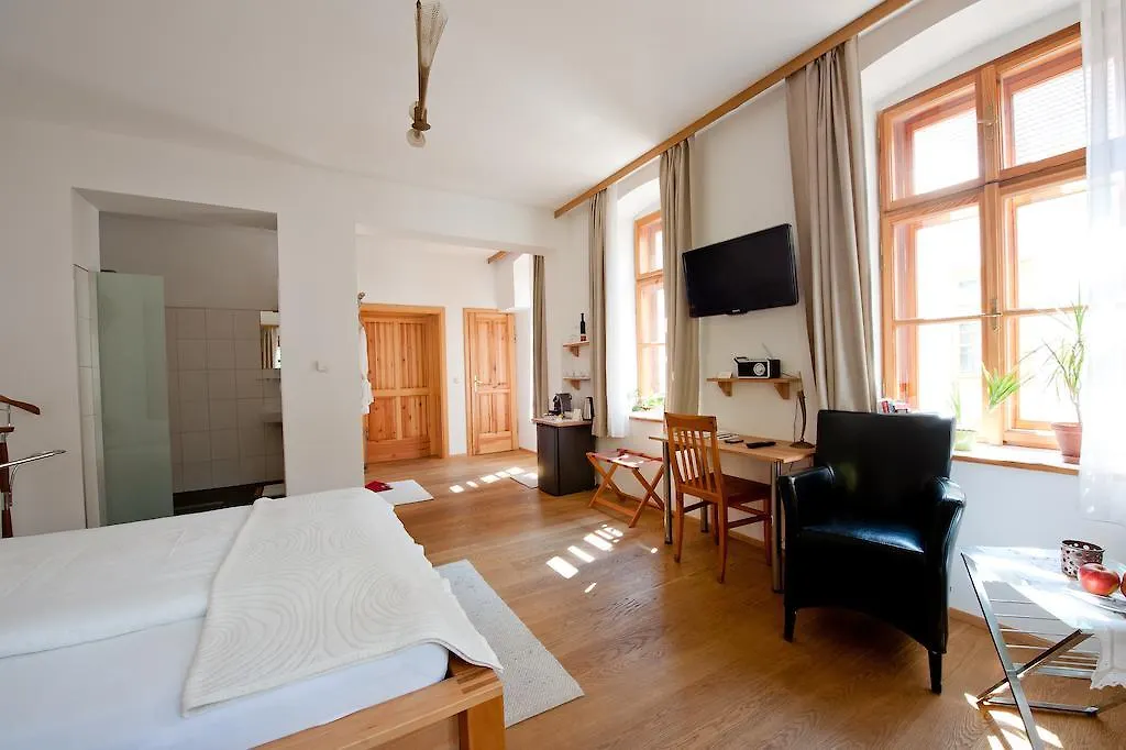 Schreiners Essen Und Wohnen Hotel Wien 3*,  Østrig