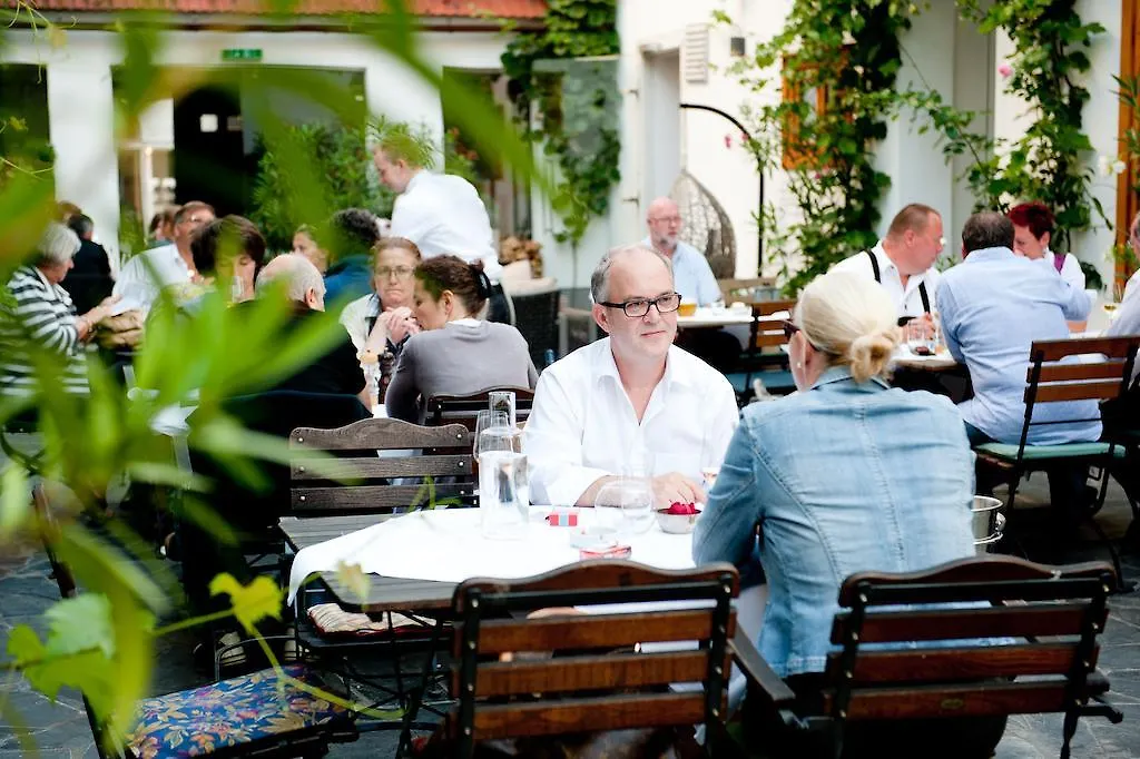 Schreiners Essen Und Wohnen Hotel Vienna Austria